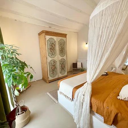 Apartman Gorgeous Entire Over Main Square *